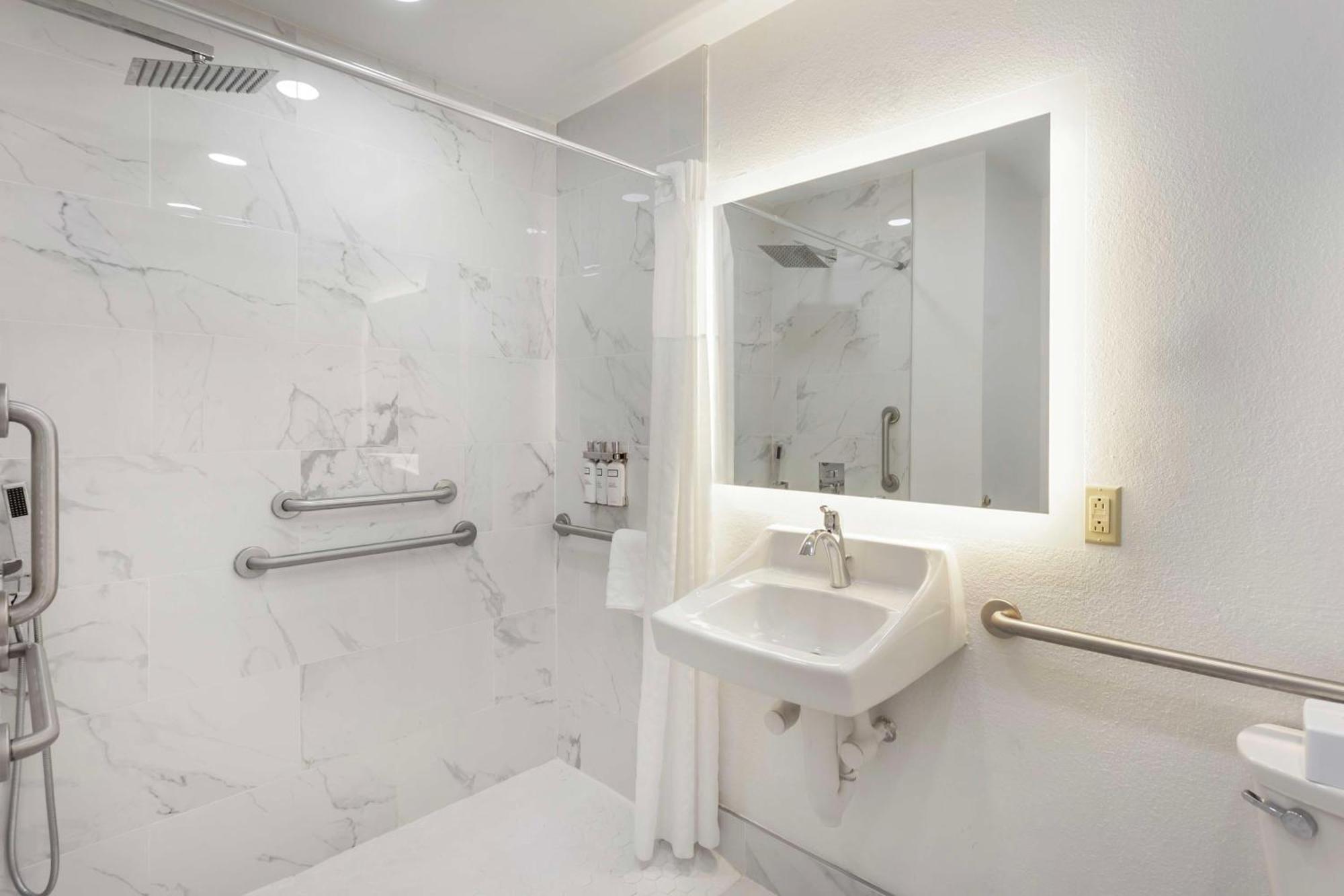 Executive Residency By Best Western Philadelphia-Willow Grove Хоршем Экстерьер фото